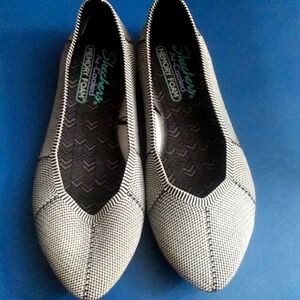 Skechers Cleo Emerald Black White Flats Slip On Washable 158021 Women Sz 7.5 NEW